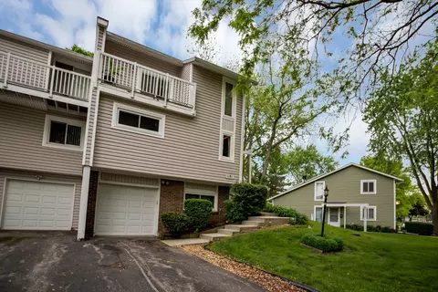 1101 Sausalito Ct, Bartlett, IL 60103 photo 3