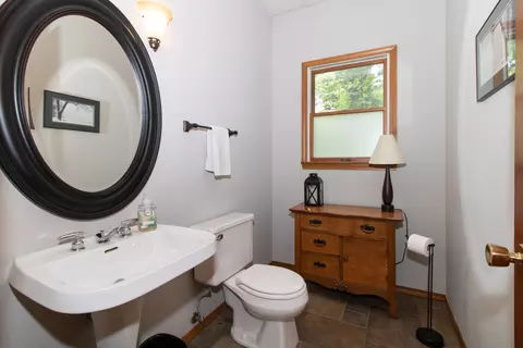 Bath - 1 Birch Ct, Normal, IL 61761 photo 1 of 4