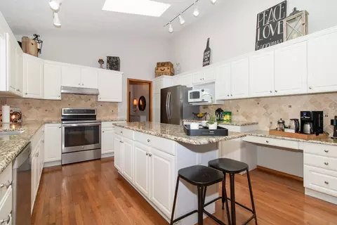 Kitchen - 1 Birch Ct, Normal, IL 61761 photo 3 of 5