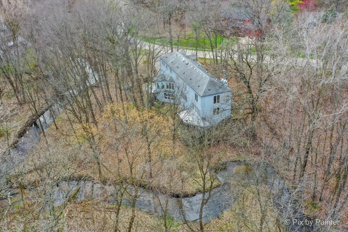 5N427 HIDDEN Spgs DR  