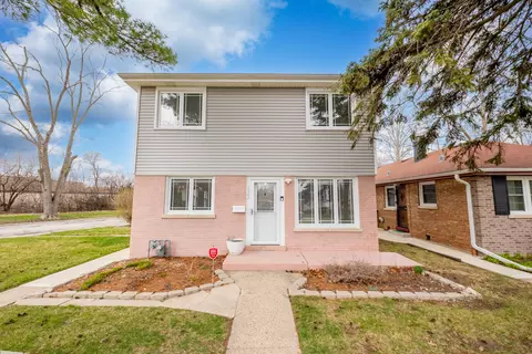 2504 20th Ave, Broadview, IL 60155