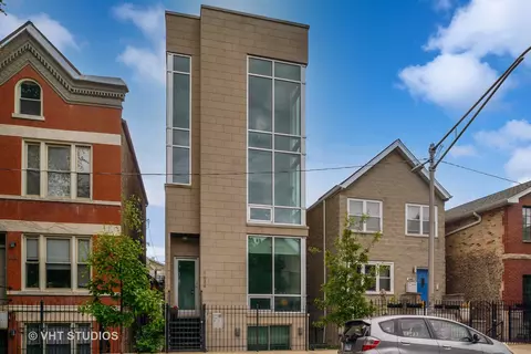 1634 W Beach Ave #2, Chicago, IL 60622
