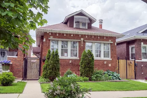 5542 S Richmond St, Chicago, IL 60629