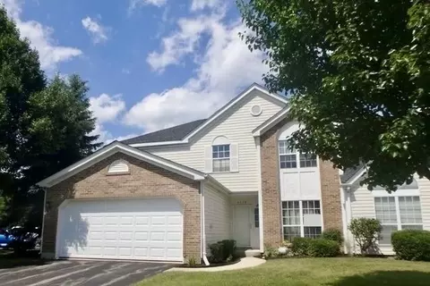 4339 Buckingham Dr, Gurnee, IL 60031
