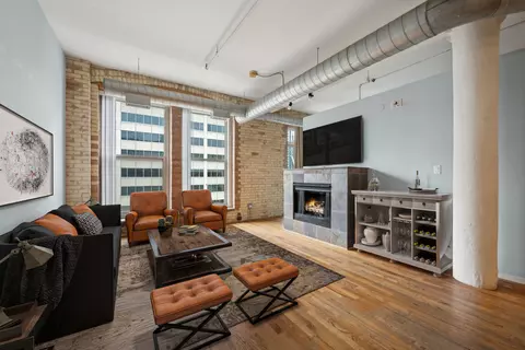 420 S Clinton St #317A, Chicago, IL 60607 photo 2