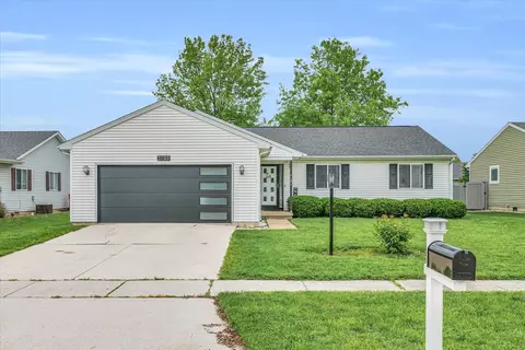 3106 Valerie Dr, Champaign, IL 61822