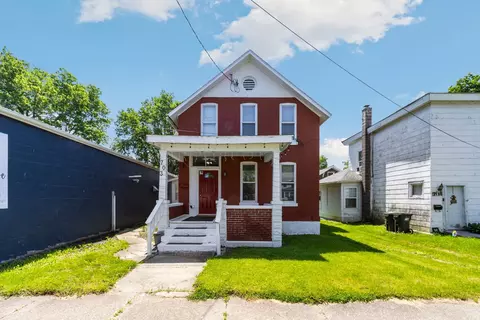 703 E 3rd St, Sterling, IL 61081