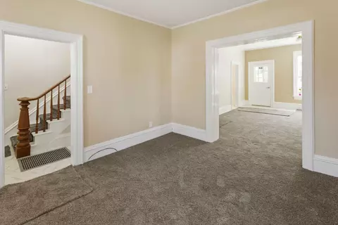 703 E 3rd St, Sterling, IL 61081 photo 9