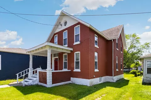 703 E 3rd St, Sterling, IL 61081 photo 3