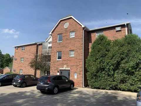 1363 Cunat Ct #1A, Lake In The Hills, IL 60156
