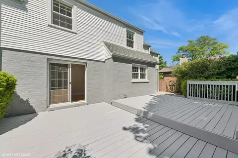 Exterior - 2305 Central Rd, Glenview, IL 60025 photo 3 of 5