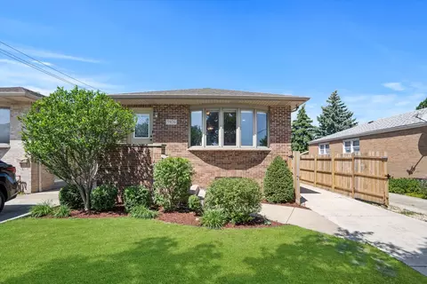 5926 S Austin Ave, Chicago, IL 60638