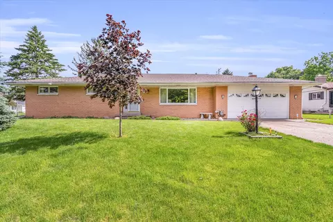 2303 Slayback St, Urbana, IL 61801