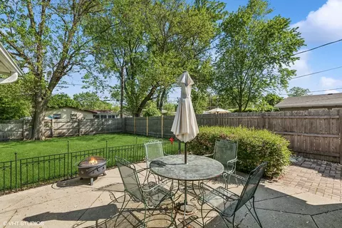 Other - 908 Pebble Dr, Wheeling, IL 60090 photo 6 of 6