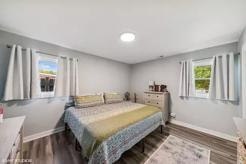 Bedroom - 908 Pebble Dr, Wheeling, IL 60090 photo 1 of 2