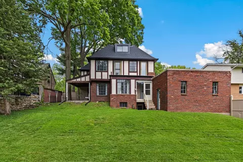 Exterior - 308 Everett St, Dixon, IL 61021 photo 7 of 8
