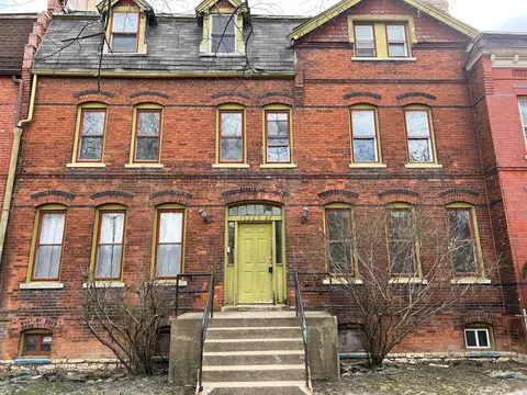 11265 S Champlain Ave, Chicago, IL 60628