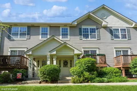 11 S491 Rachael Ct, Willowbrook, IL 60527