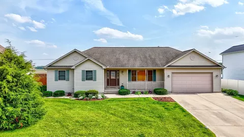 809 Jeremiah Ln, Ottawa, IL 61350