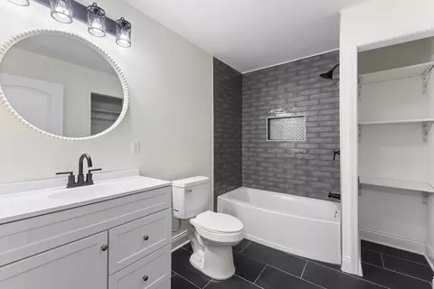 1005 S 5th Ave, Kankakee, IL 60901 photo 8