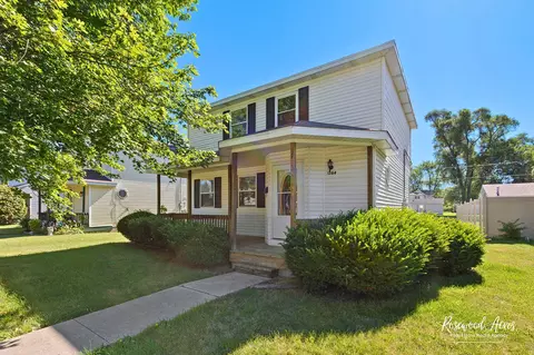 1384 S 3rd Ave, Kankakee, IL 60901
