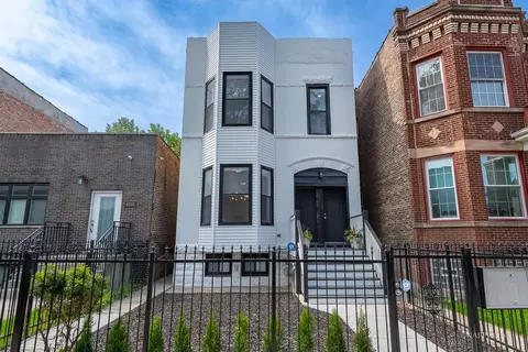 2837 W Lexington St, Chicago, IL 60612