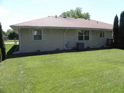 1808 Charles St, Morris, IL 60450 photo 3