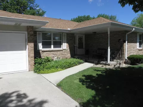 1808 Charles St, Morris, IL 60450 photo 4