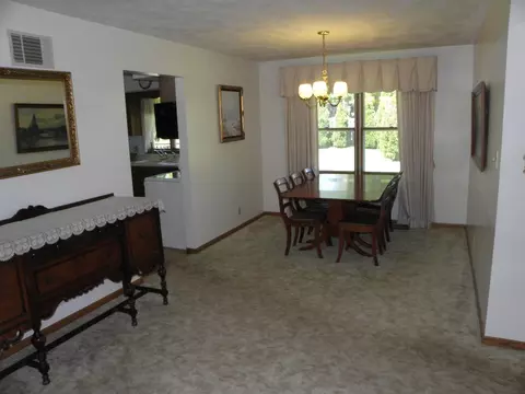 1808 Charles St, Morris, IL 60450 photo 13