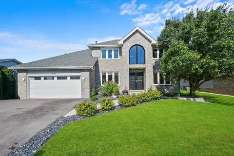 671 Vanderbilt Dr, New Lenox, IL 60451