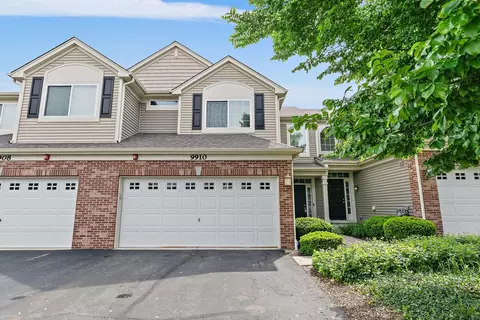 9910 Williams Dr #51-02, Huntley, IL 60142