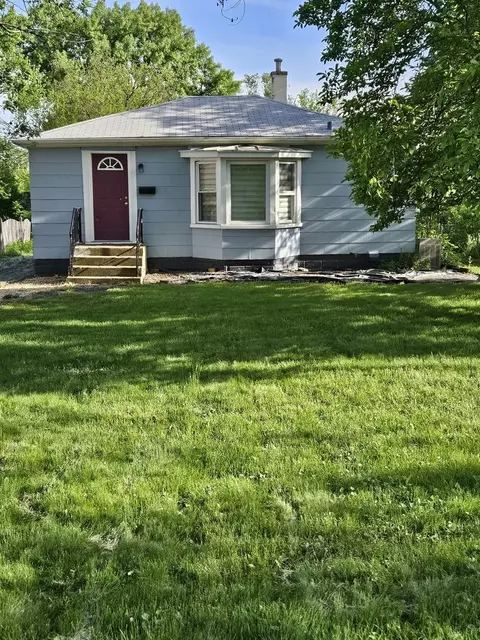 1663 Terrace Rd, Homewood, IL 60430