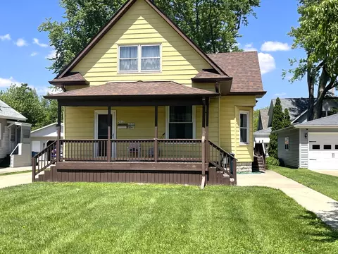 2507 7th St, Peru, IL 61354