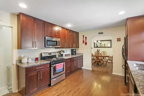 3608 W Clover Ave, Mchenry, IL 60050 photo 4