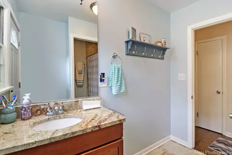3608 W Clover Ave, Mchenry, IL 60050 photo 14