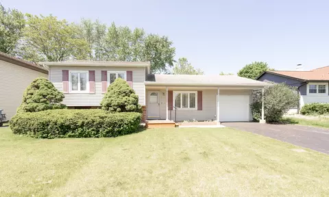 20358 S Graceland Ln, Frankfort, IL 60423
