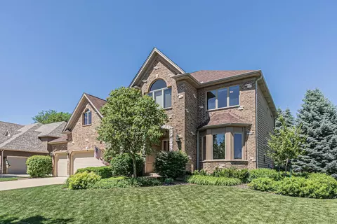 2241 Bird Ln, Batavia, IL 60510