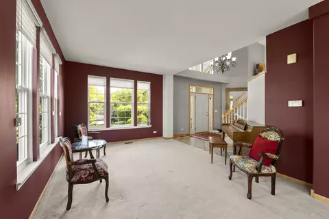 1365 Mulberry Ln, Cary, IL 60013 photo 9