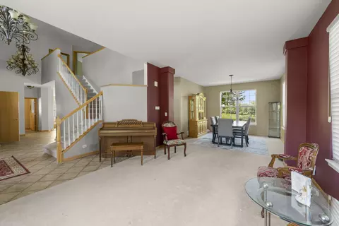 1365 Mulberry Ln, Cary, IL 60013 photo 10