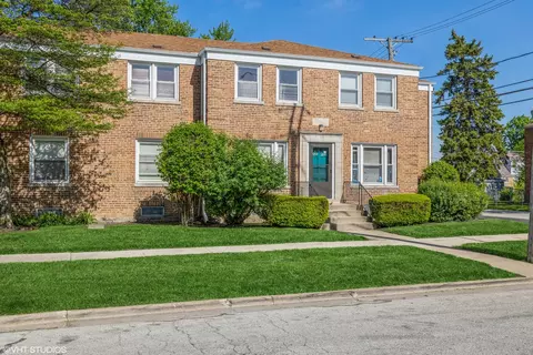 2211 S 10th Ave #26, Broadview, IL 60155