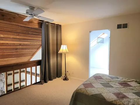Bedroom - 561 Dunham Rd, Gurnee, IL 60031 photo 1 of 3