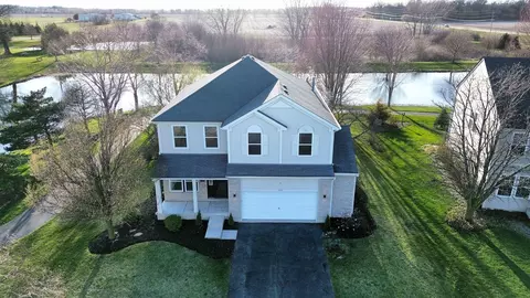 482 Gray Ave, Elburn, IL 60119 photo 5