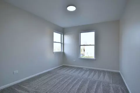 482 Gray Ave, Elburn, IL 60119 photo 33