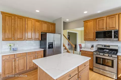1951 Tunbridge Ct, Algonquin, IL 60102 photo 11