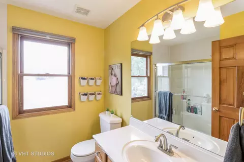 1951 Tunbridge Ct, Algonquin, IL 60102 photo 16