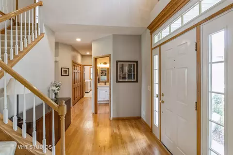 1951 Tunbridge Ct, Algonquin, IL 60102 photo 5
