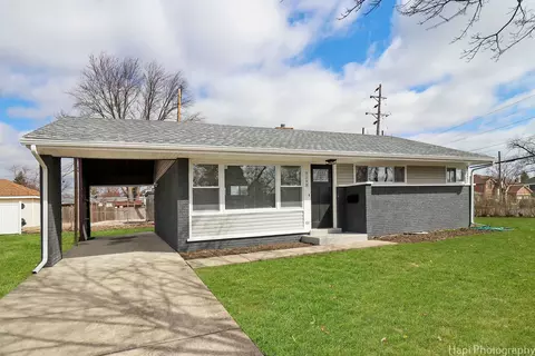 7200 Wilson Ter, Morton Grove, IL 60053