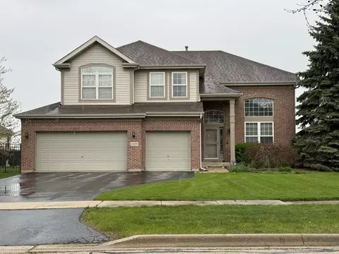 2205 Sanctuary Ct, Gurnee, IL 60031
