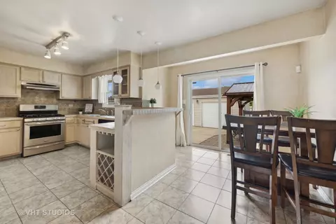1912 Cumberland Dr, Plainfield, IL 60586 photo 8