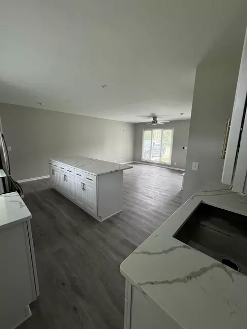 106 Circle Dr E, Montgomery, IL 60538 photo 5